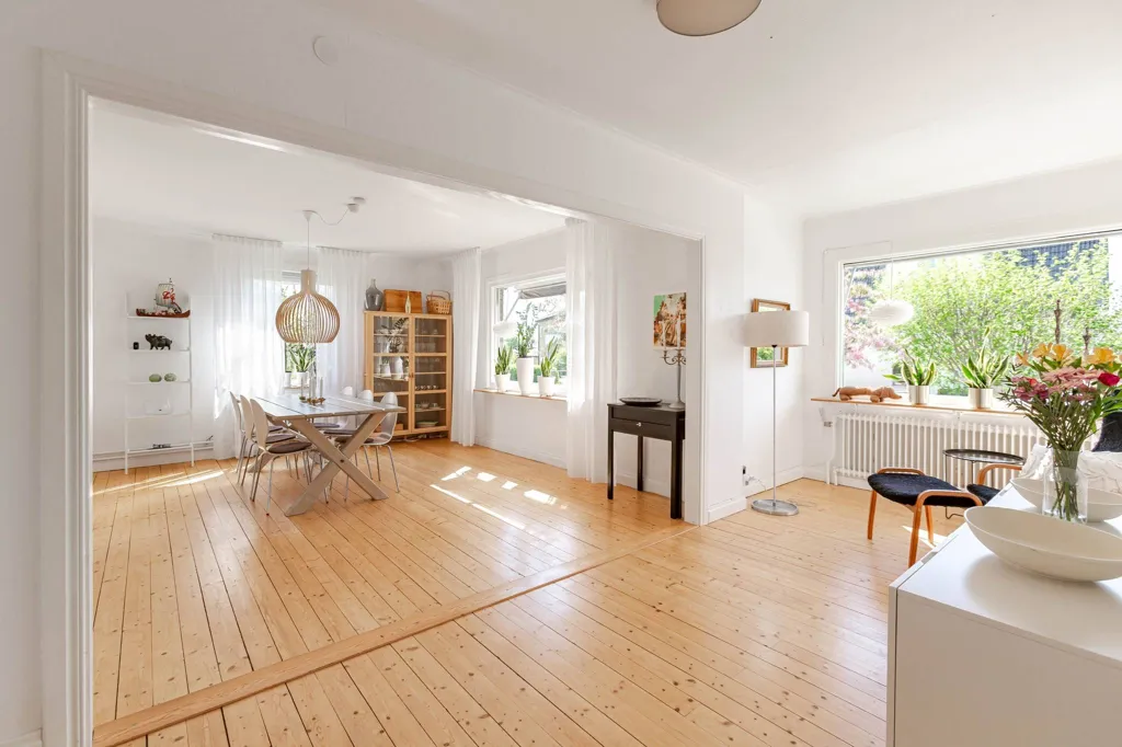 Elutuba - Villa with Lake View in Jönköping