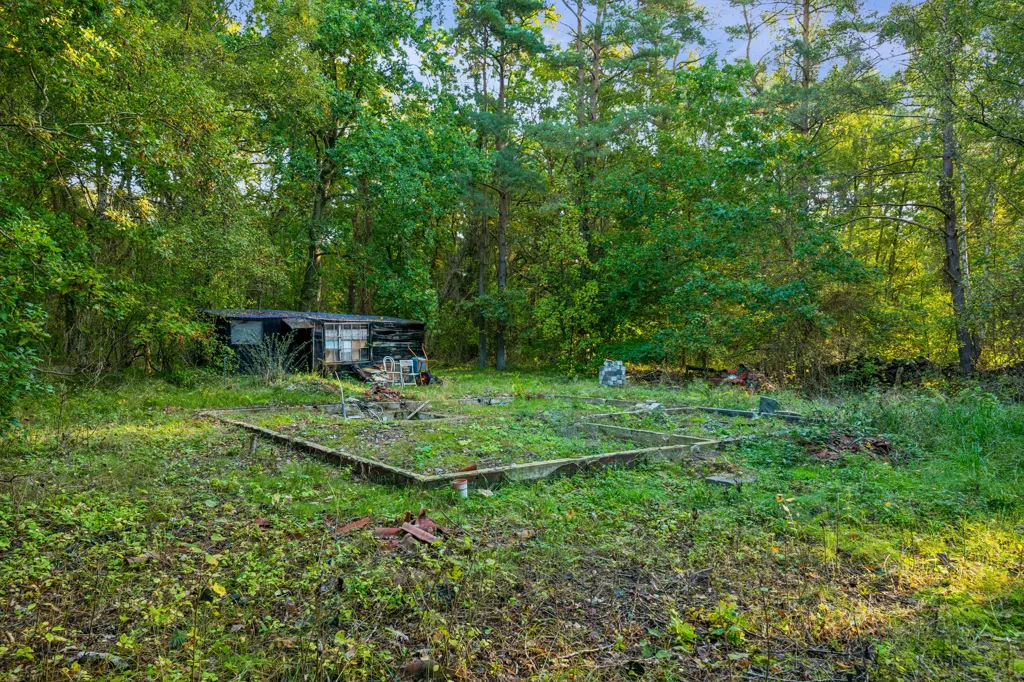 Jardin - Holiday Home Plot with Forest and Beach Access in Stege