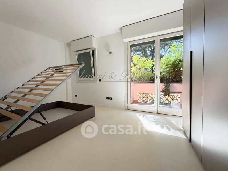 Magamistoad - Central Arched Bilocale with Balcony in Bergamo