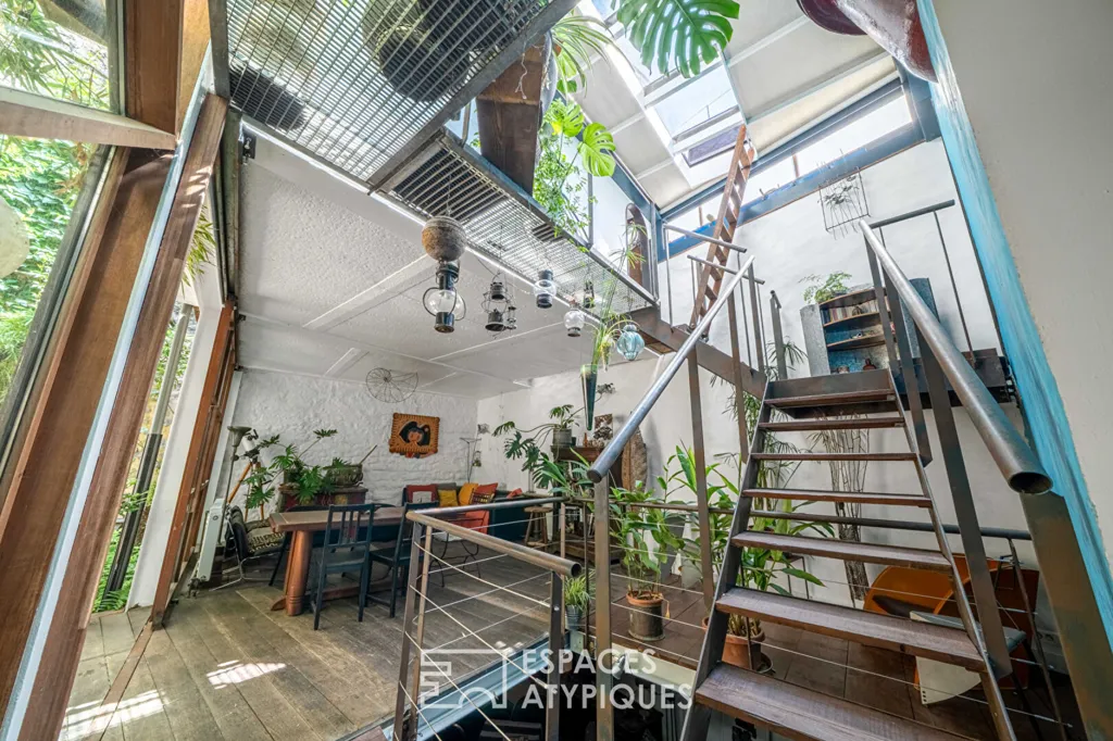 Toad - Boat-Inspired Loft with Garden in Gobelins