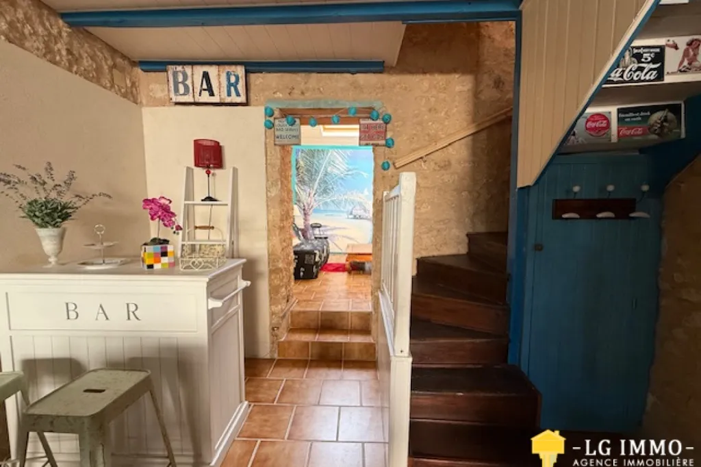 Esik - Charming 3-Piece Villa in Saint-Thomas-de-Conac