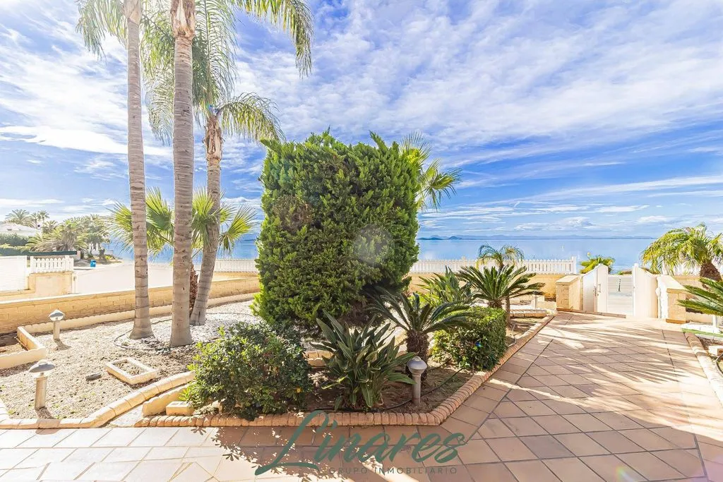 Terrass - Luxury Villa with Sea View in La Manga del Mar Menor