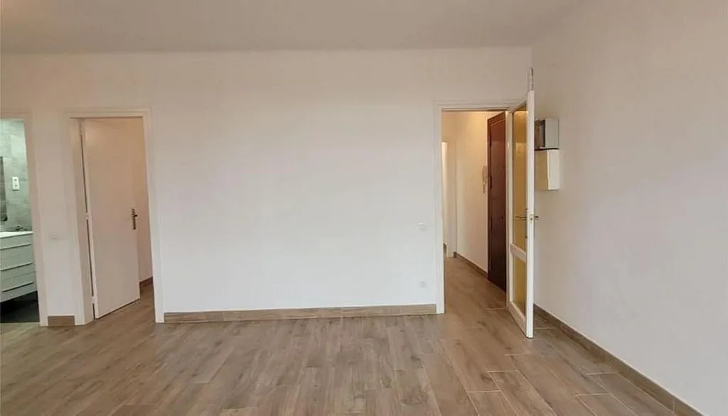 Pièces - Apartment with Balcony in La Barceloneta