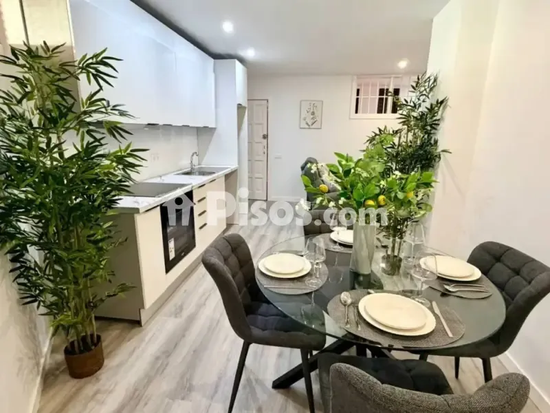 Söögituba - Fully Renovated Flat with Pool in Los Cristianos