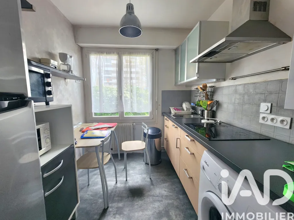 Cuisine - Appartement avec Vue Dégagée à Rennes