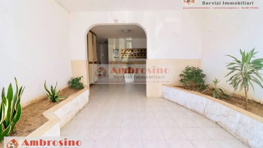 Entrée - Panoramic Apartment in Private Park, Giugliano