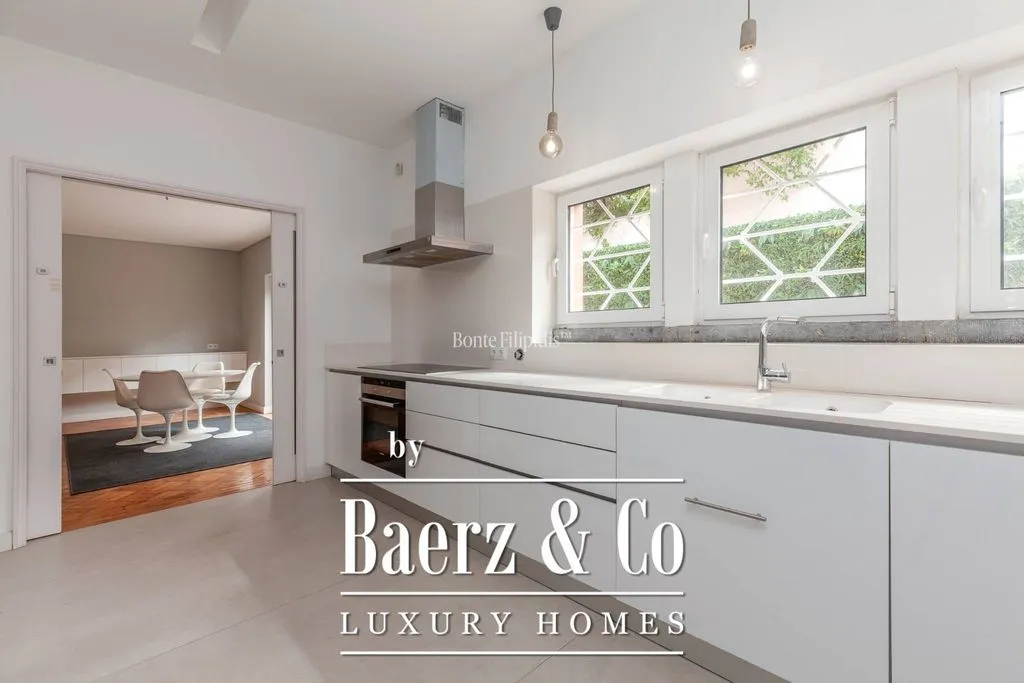Köök - Six-Bedroom Villa with Pool in Belém, Lisbon