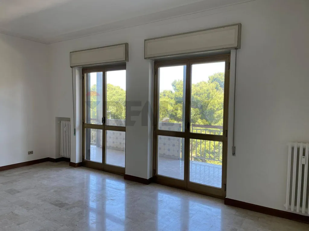Appartement 4 pièces à IT