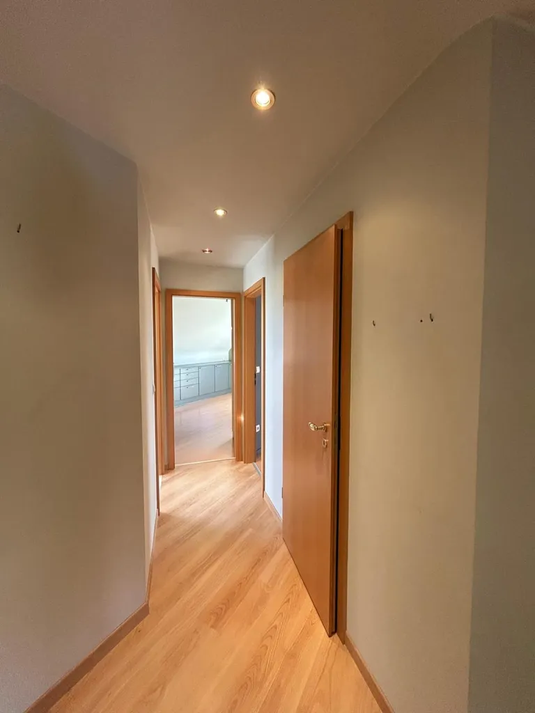 Hallway - Spacious House with Garden in Oud-Heverlee
