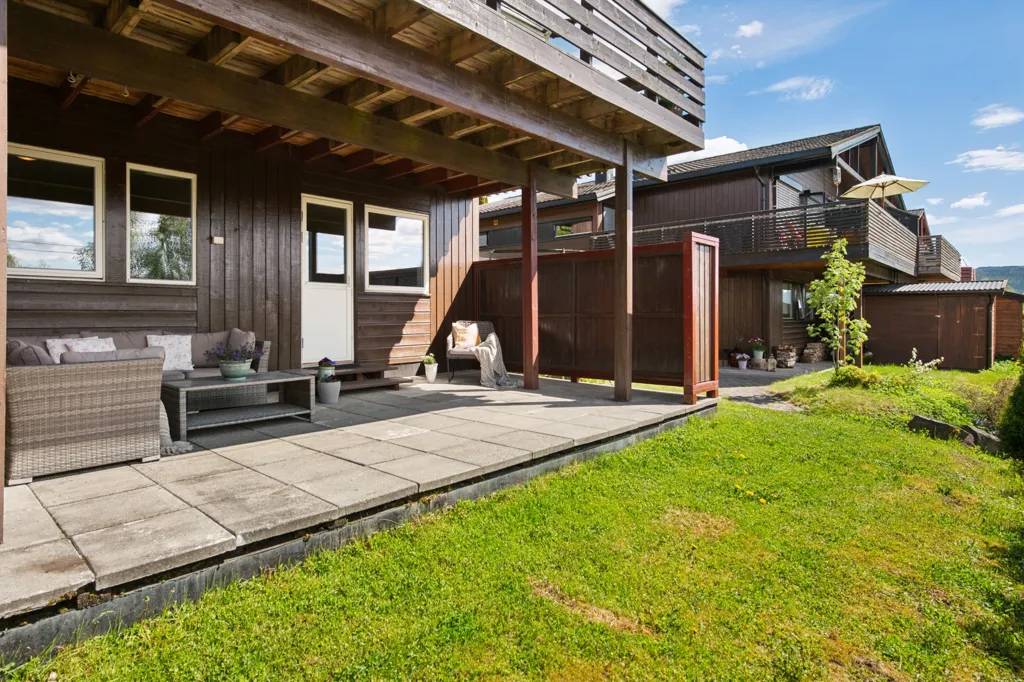 Jardin - Terraced House with Terrace in Ekromskogen