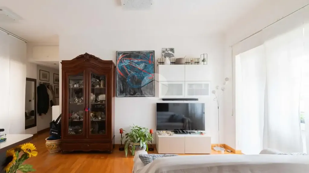 Séjour - Triplex with Balcony in Central Rome