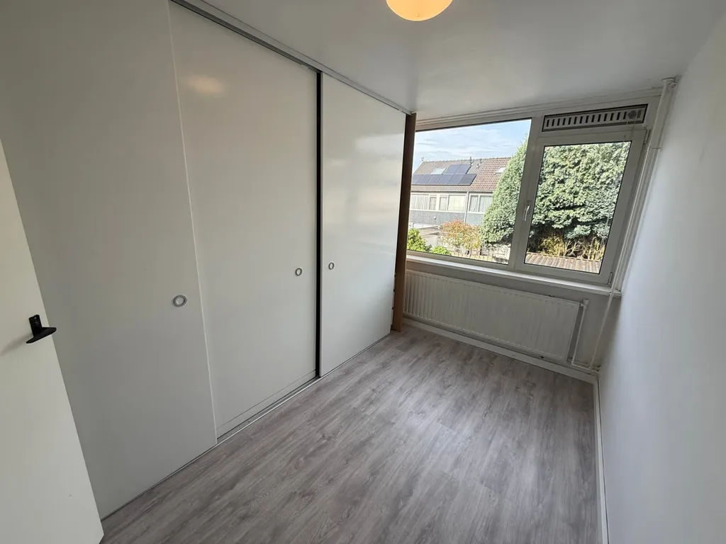 Pièces - Modern Ternhouse with Garden in Eindhoven