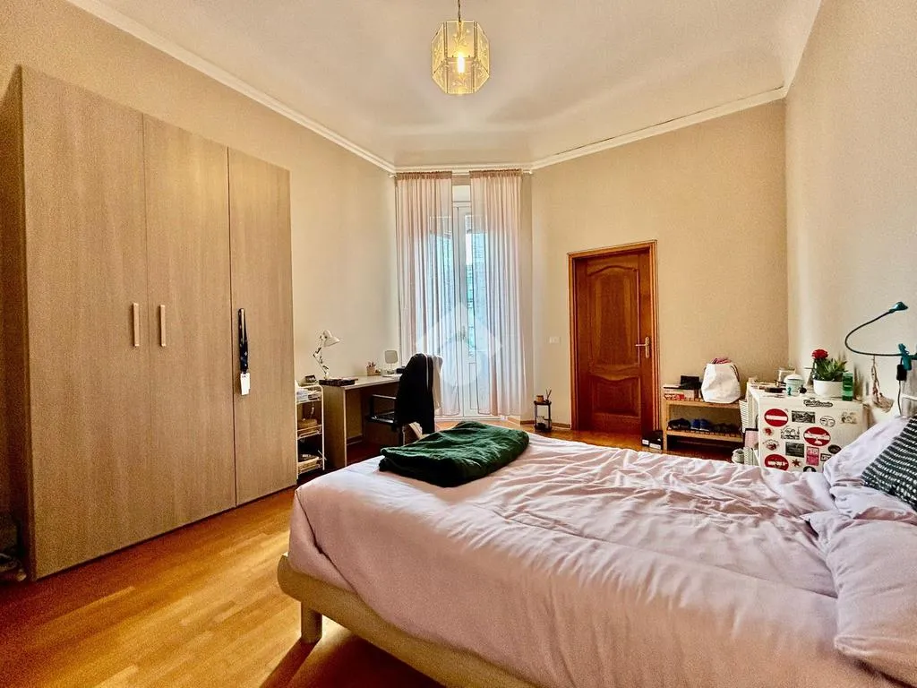 Bedrooms - Period Apartment with Balcony in Florence