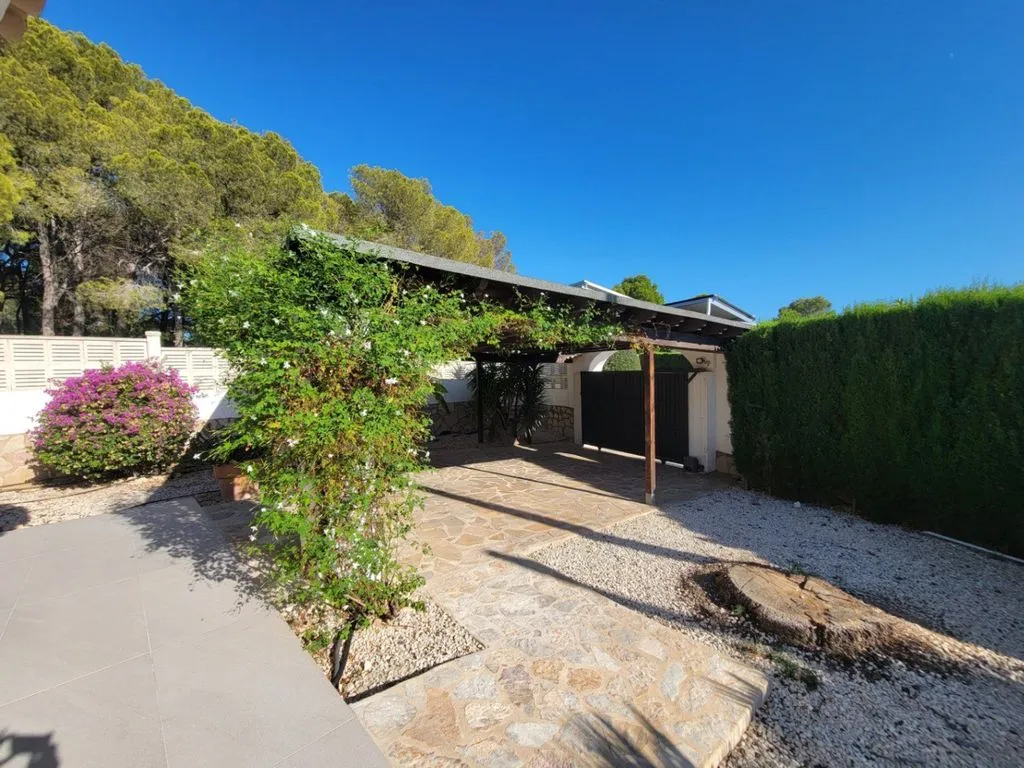 Jardin - Luxury Villa with Pool in Calpe