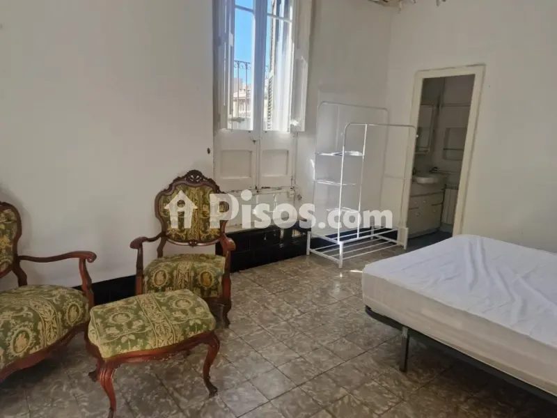 Chambres - Apartment with Balcony and River View in Girona