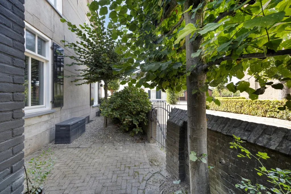 Giardino - Historic House with Dachshaus in Lienden