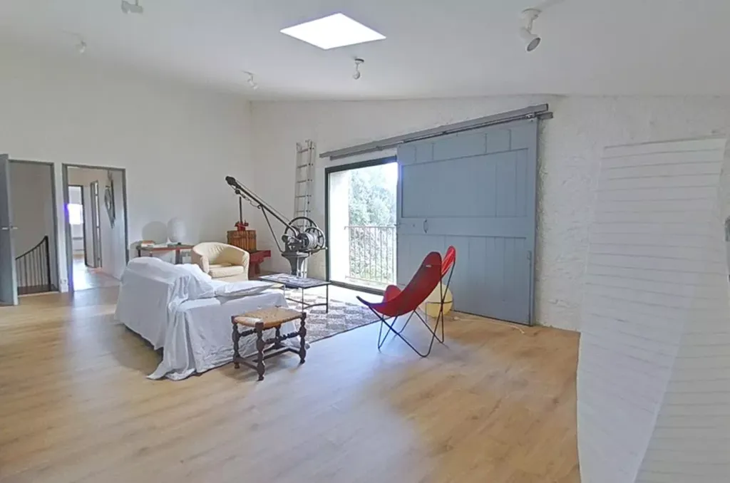 living_room