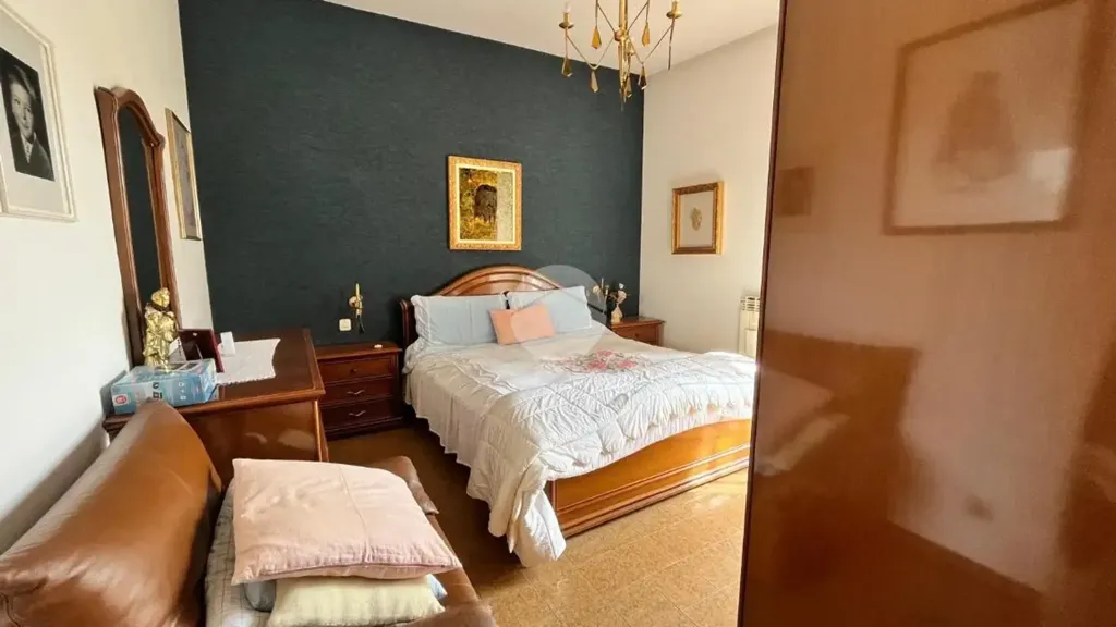 Chambres - Spacious 2-Bedroom Flat with Balcony in Erbusco