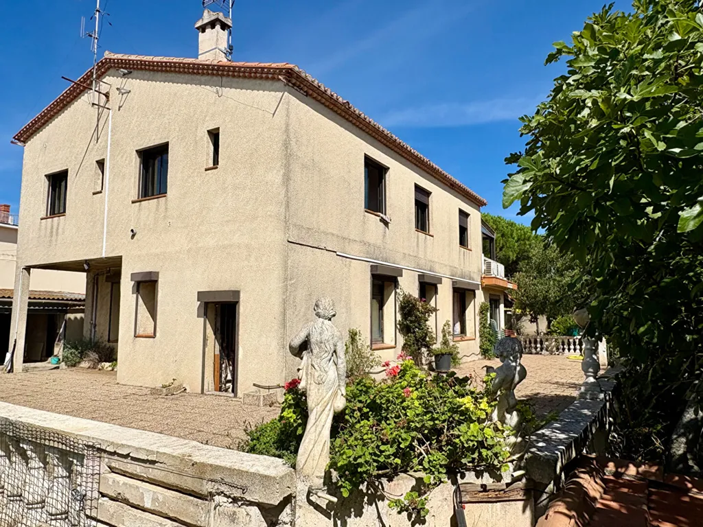 Extérieur - Maison avec Piscine et Vue Mer à Sète