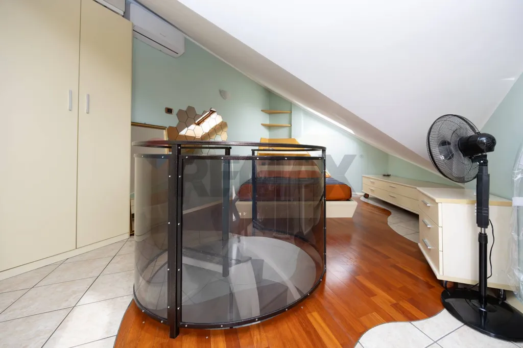 Magamistoad - Duplex Apartment with Terrace in Zelo Buon Persico
