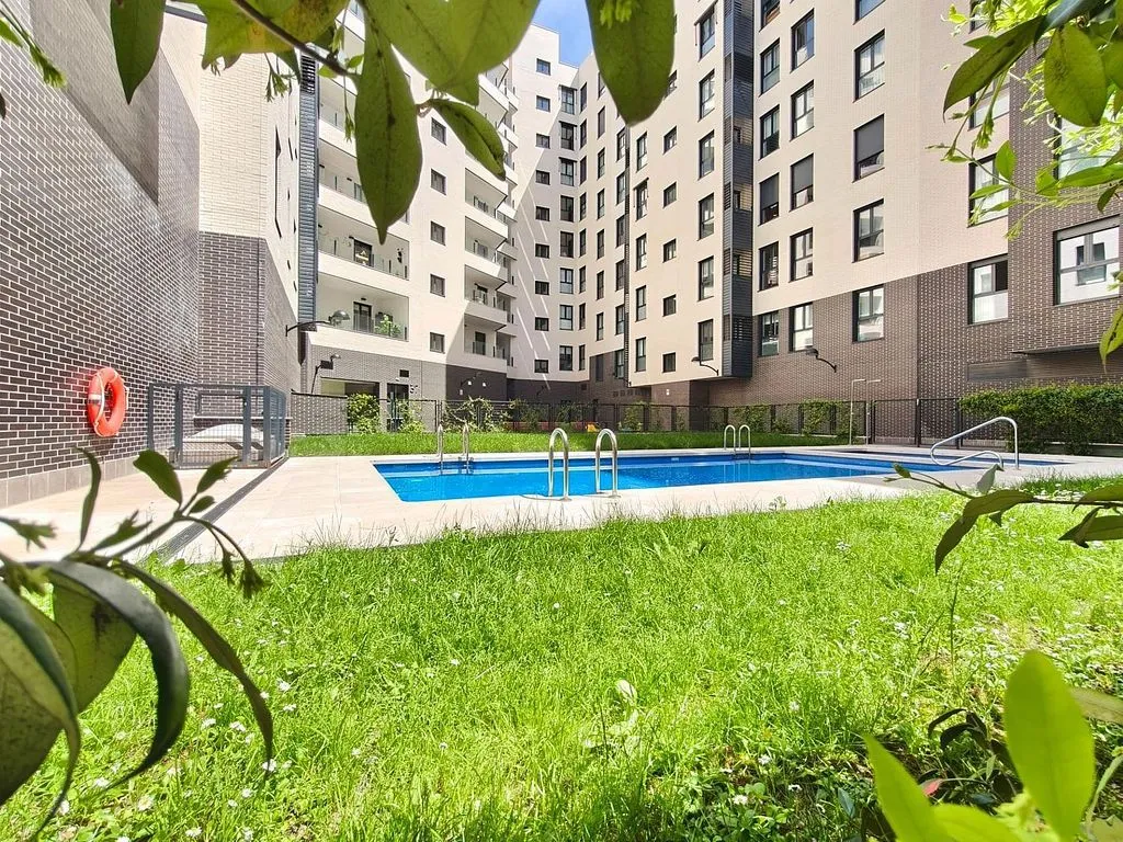 Piscine - Modern Apartment with Pool in Parquesol