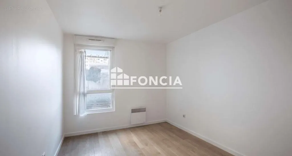 Appartement 3 pièces à La Courneuve