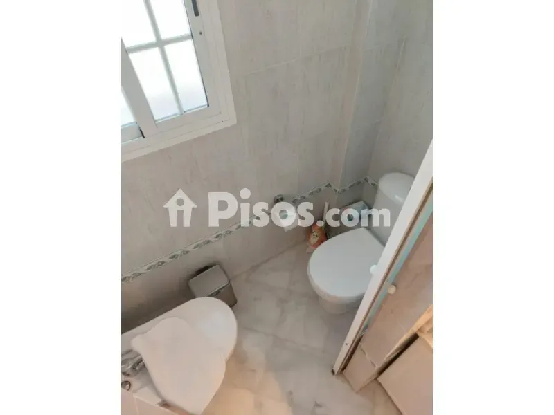 Bagni - Fully Renovated Adosada with Terraces in Tomares
