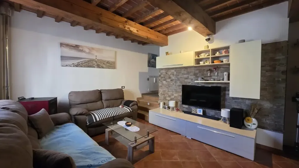 Soggiorno - Terraced House with Private Garden in Collesalvetti