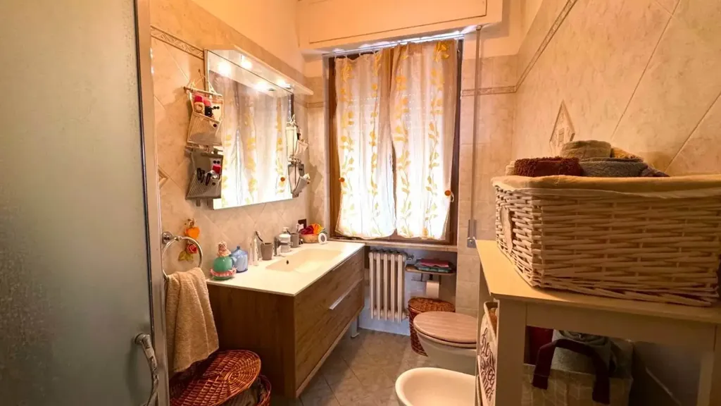 Salles de bain - Sea View Apartment with Terrace in Rosignano Marittimo