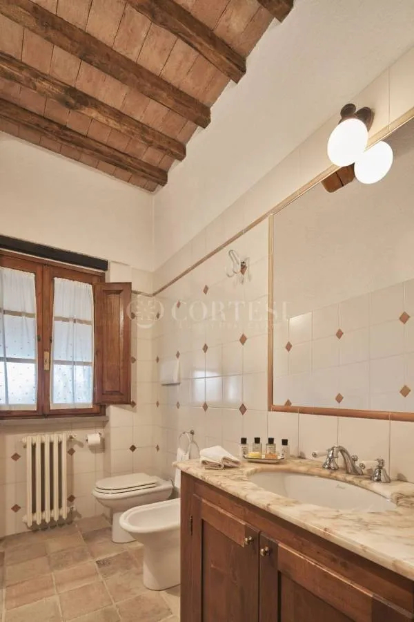 Salles de bain - Restored Medieval Village with Chapel in Umbertide