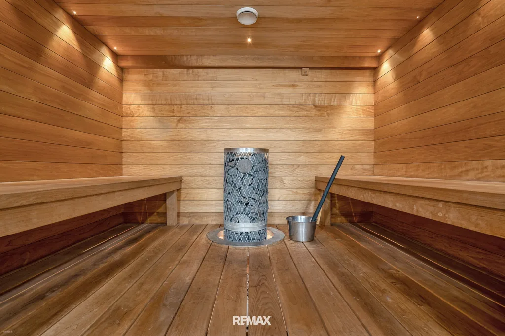 Toad - Spacious Apartment with Sauna in Ilmarinen, Lieto