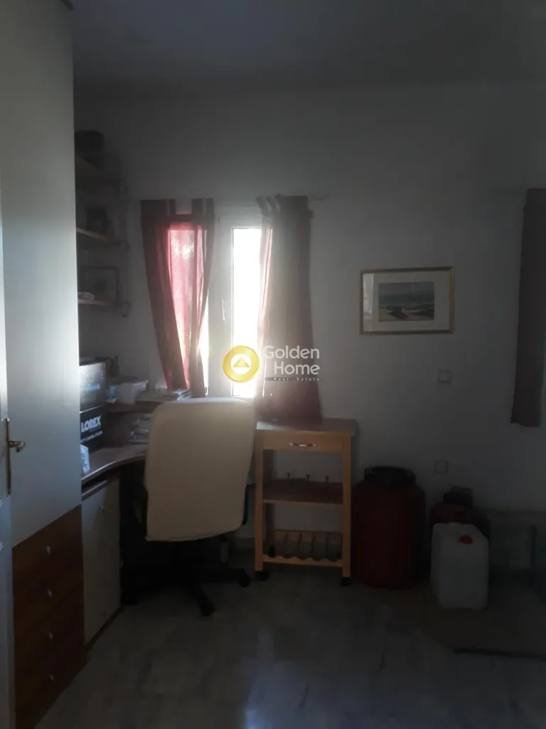 Bureau - Villa with Sea View in Koropi