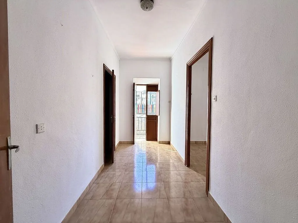 Esik - Chalet with Terrace in Periana