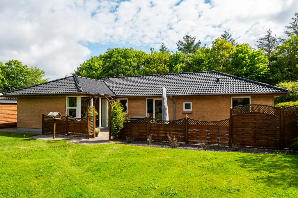 Garden - Detached Villa with Garden in Karup J