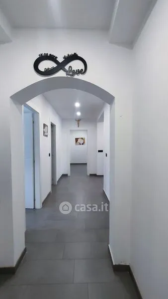 Hallway - Renovated Villa with Garden in Orsogna