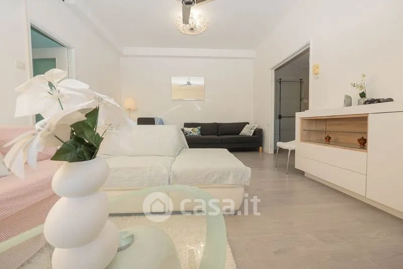 Elutuba - Penthouse with Panoramic View in Rimini
