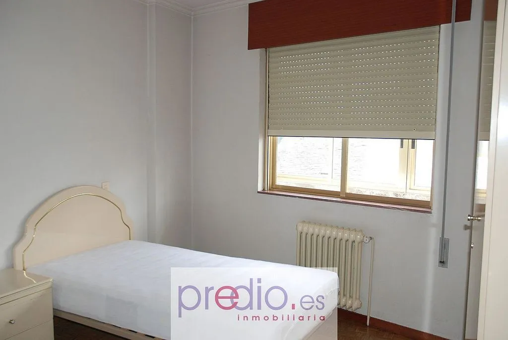 Magamistoad - 2-Bedroom Apartment with Garage in San Roque