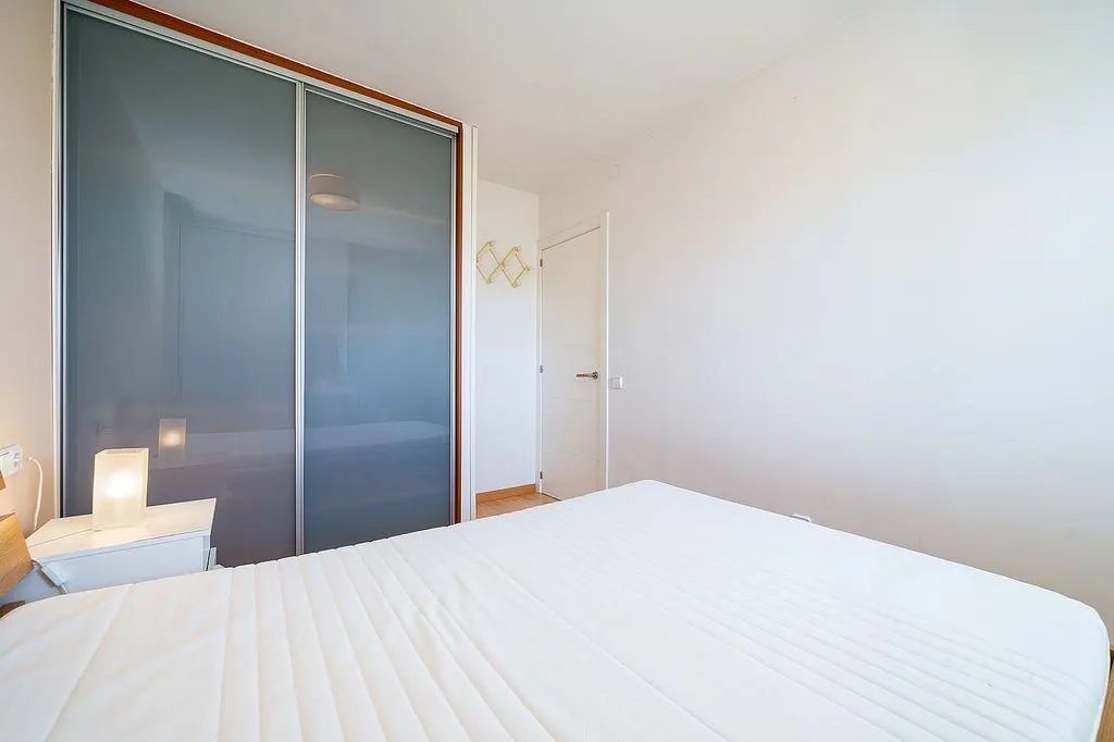 Bedrooms - 1-Bed Apartment with Pool in Cala Major