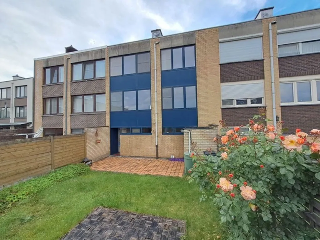 Jardin - Maison Économe en Énergie avec Terrasse à Lede