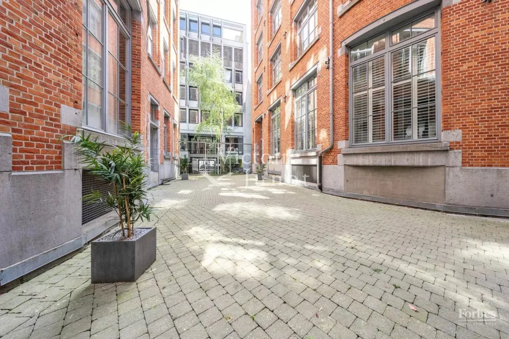 Jardin - Loft 2 Chambres avec Parking à Bruxelles