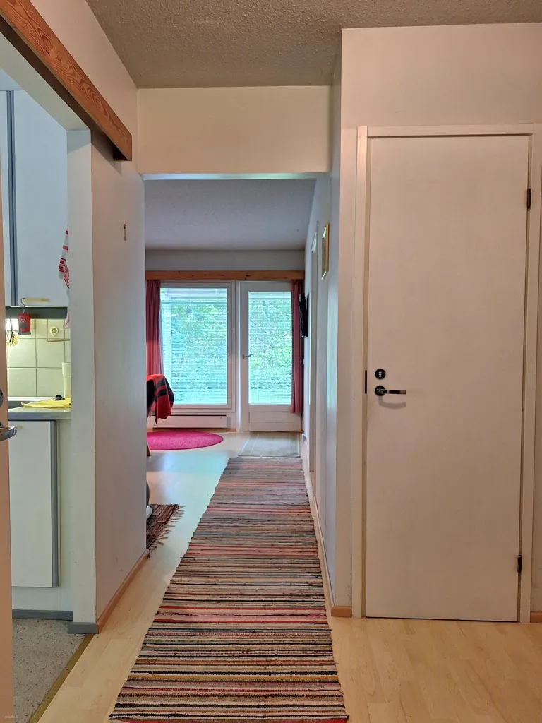 Entrée - Spacious Duplex with Sauna in Kuorevesi