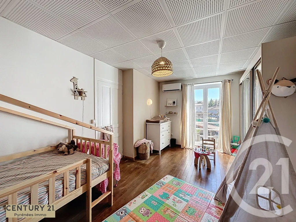 Magamistoad - Renovated House with Balcony in Mazères-de-Neste