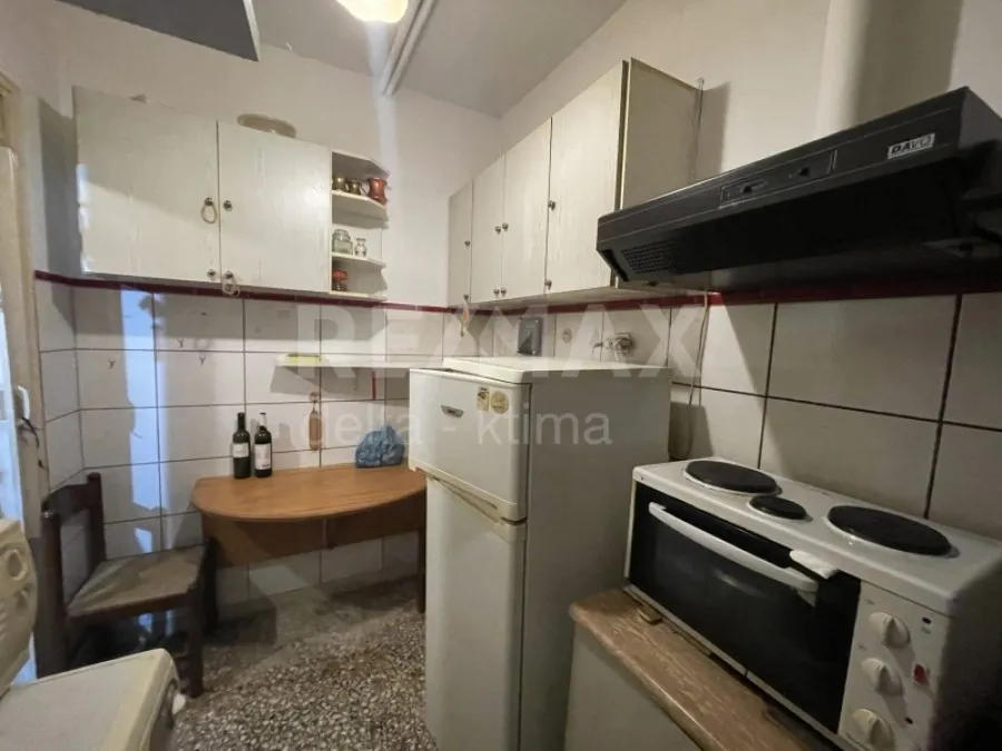 Cucina - Semi-Basement Apartment in Larissa Centre