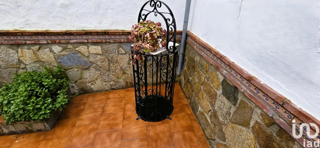 Aed - Traditional House with Patios in Cañete la Real