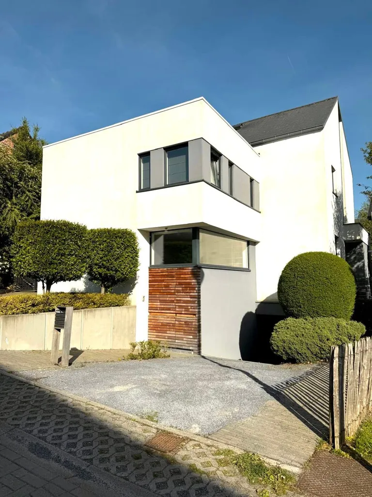 Extérieur - Villa d'Architecte avec Jardin à Linkebeek