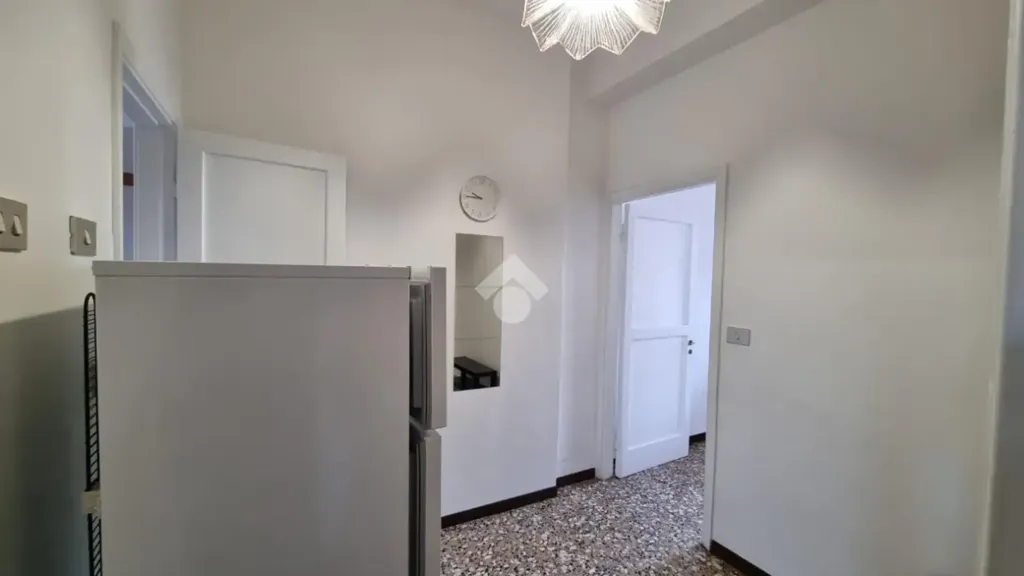 hallway_entrance