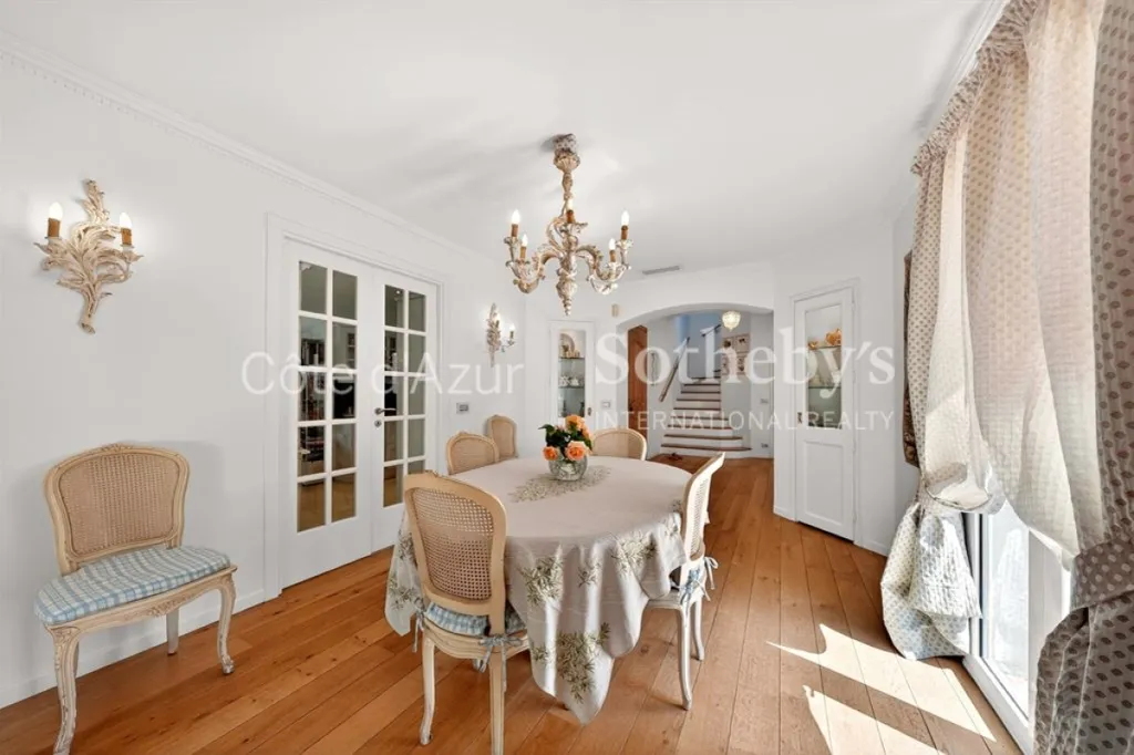 Sala da pranzo - Villa with Pool in Mouans-Sartoux