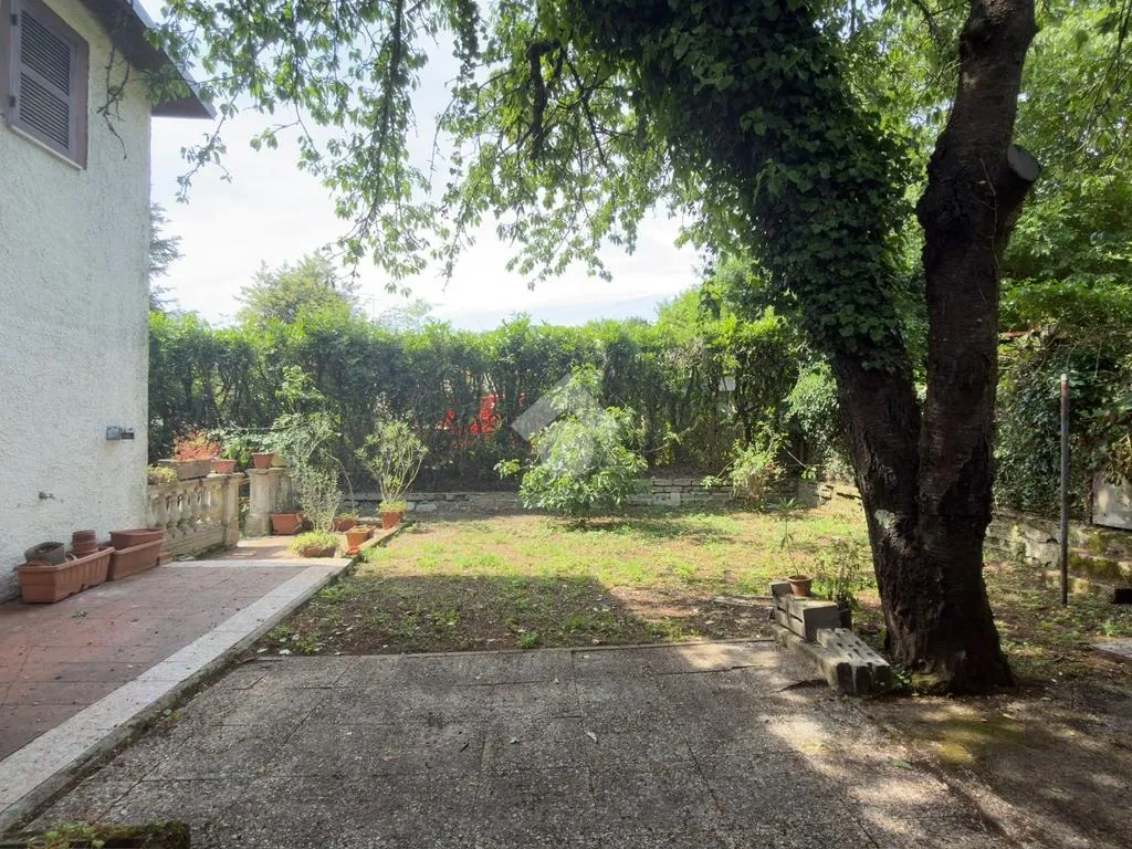 Jardin - Bifamiliare with Private Garden in Rocca Priora