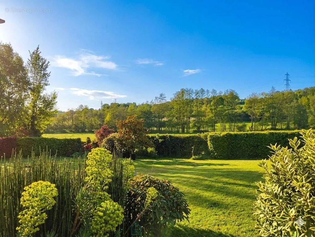 Jardin - Maison avec Jardin Clos à 6 km de Lisieux