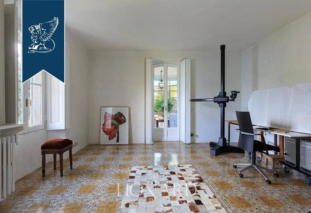 Kabinet - Luxury Villa with Lake View in Moltrasio